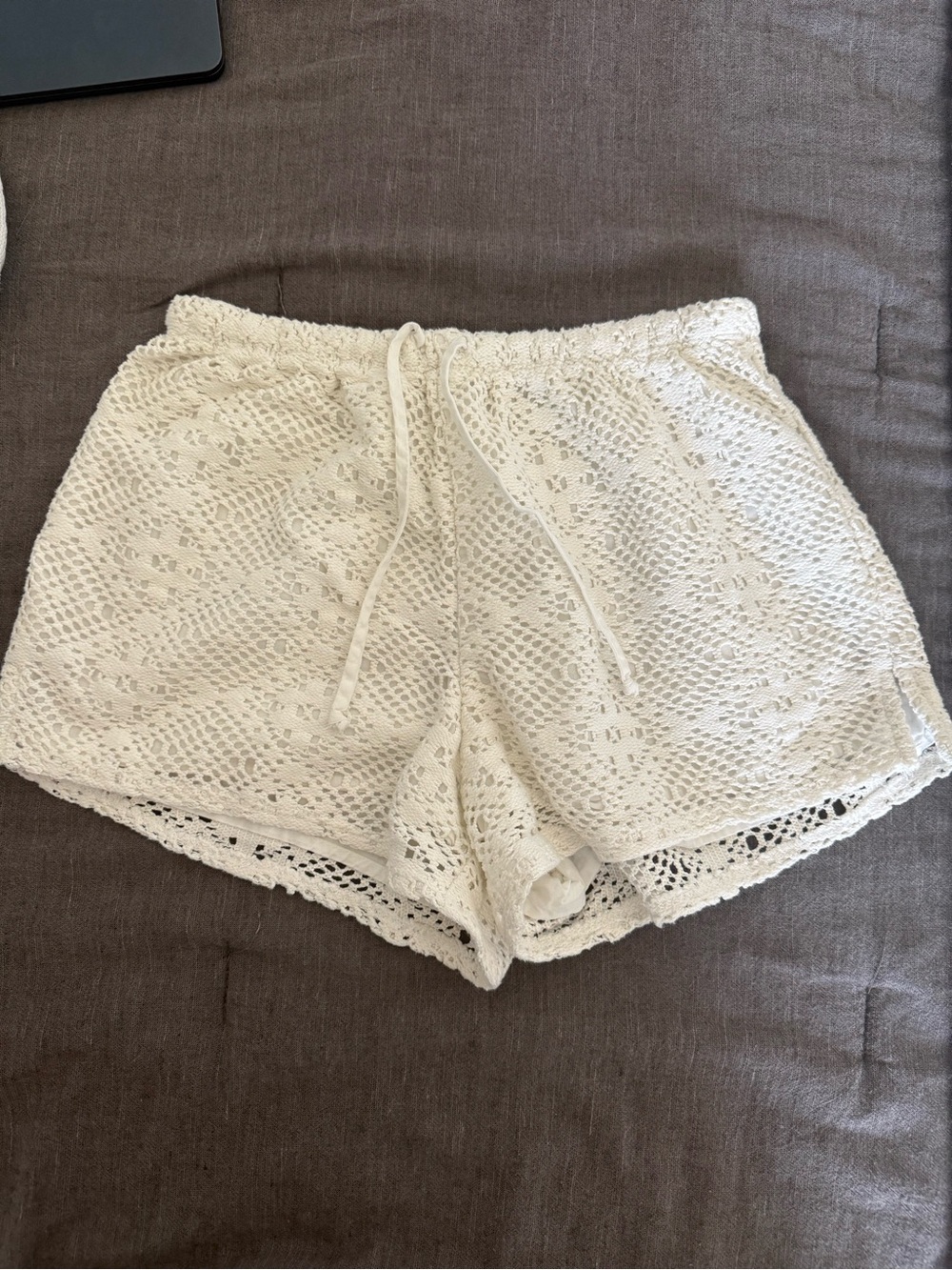Women's Crochet Lace Drawstring Shorts - White